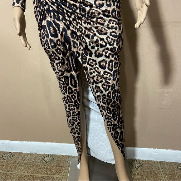 Cheetah Print Maxi Dress with Ruched Side - Picture 7 of 14